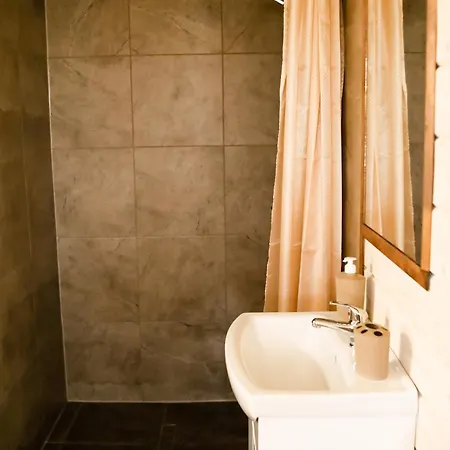 смугар Dom wakacyjny Rostoki